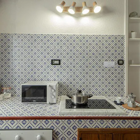 Apartment Spazioscena - Talia Castelbuono (Sicily)